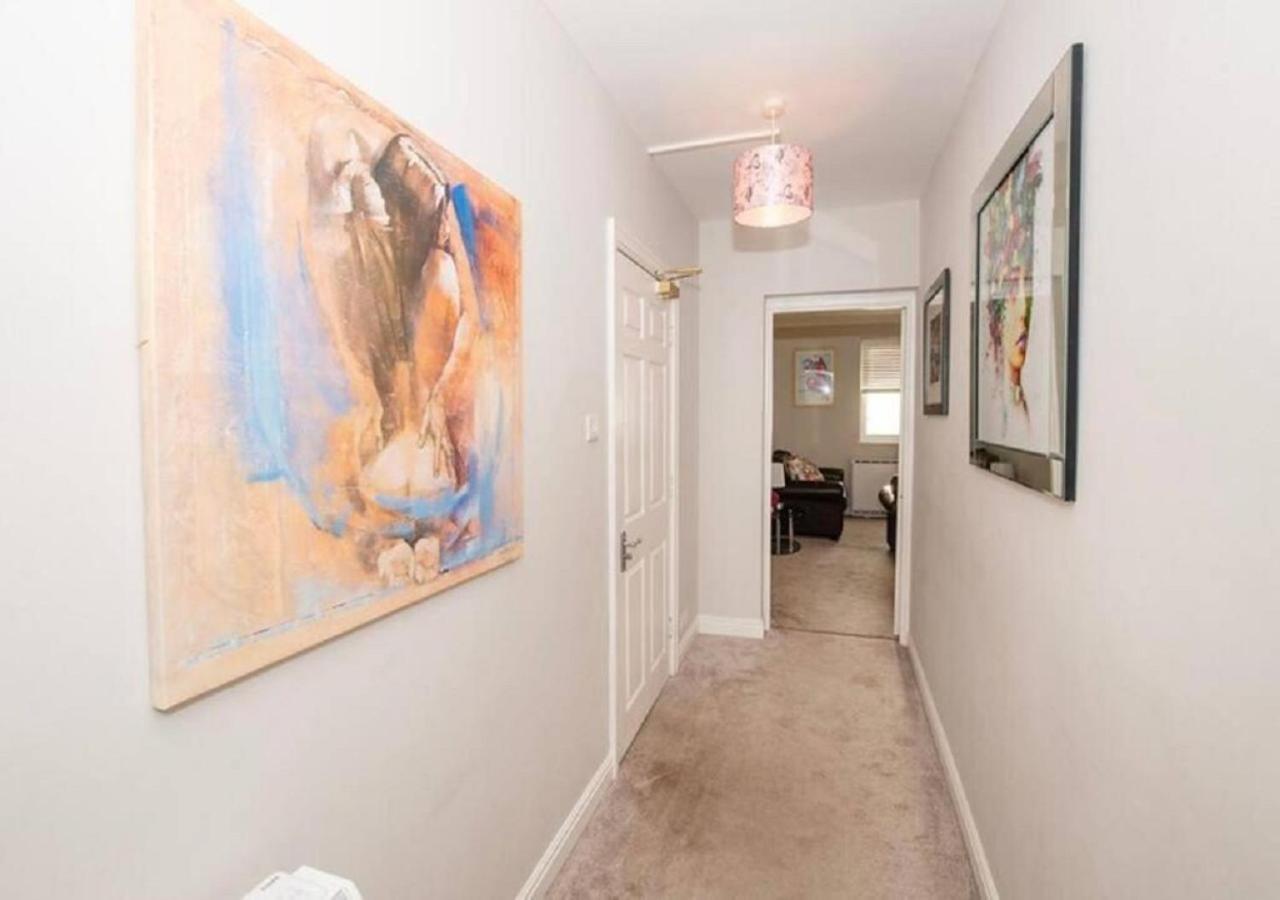 Pelican-Stylish 2-Bed Apartment Close To Beach & Town 스카버러 외부 사진